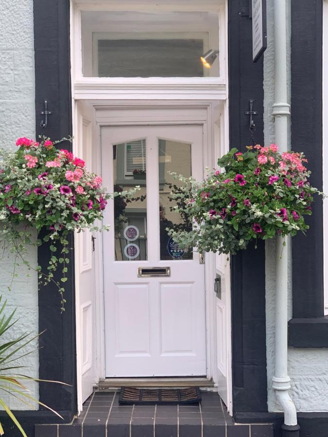 Bythesea Guest House Ayr Exterior photo